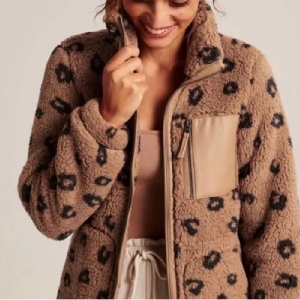Abercrombie & Fitch Zippered Leopard Print Fleece Jacket w/Faux Leather Trim